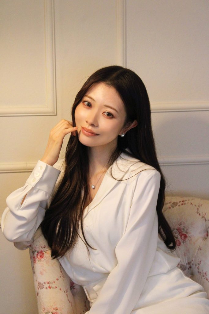 SHIORI NAKAGAWAのイメージ9枚目