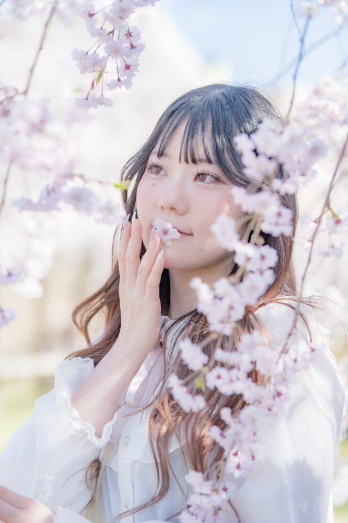 HITOMI